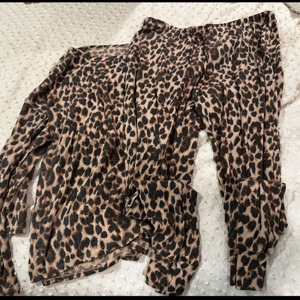 PJ set